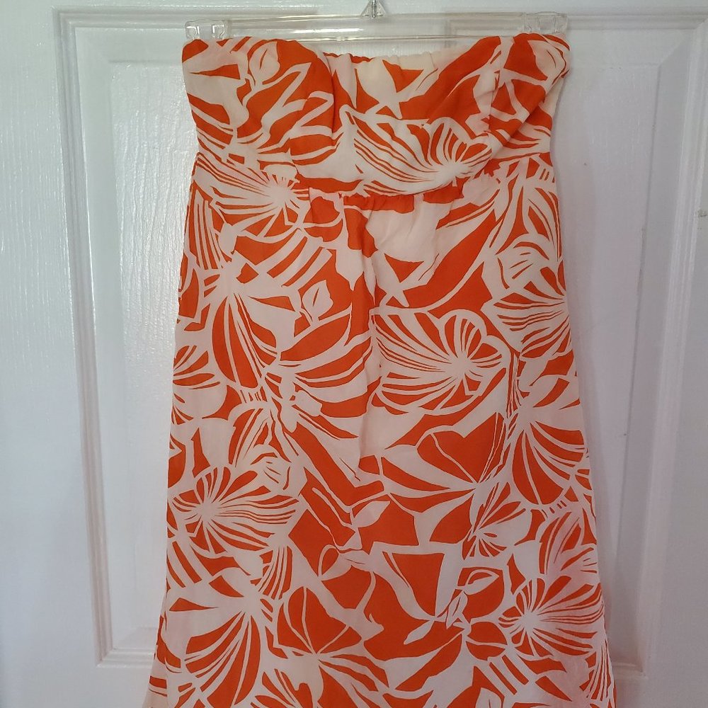 Orange Hawaiian print strapless dress